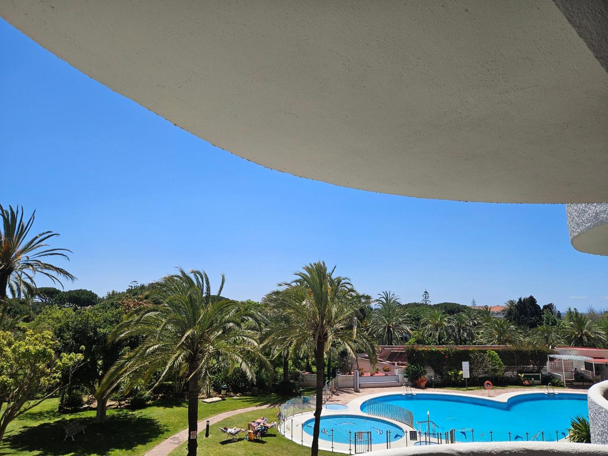 Julia'S Apartment Marbella Bagian luar foto